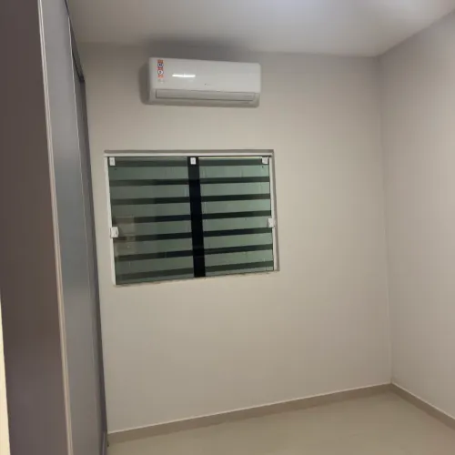 Aluga se na avenida Solimões no jardim Mauá