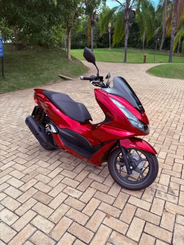 Honda PCX 160 ABS - Vermelha | Moderna, Econômica e Muito Conservada