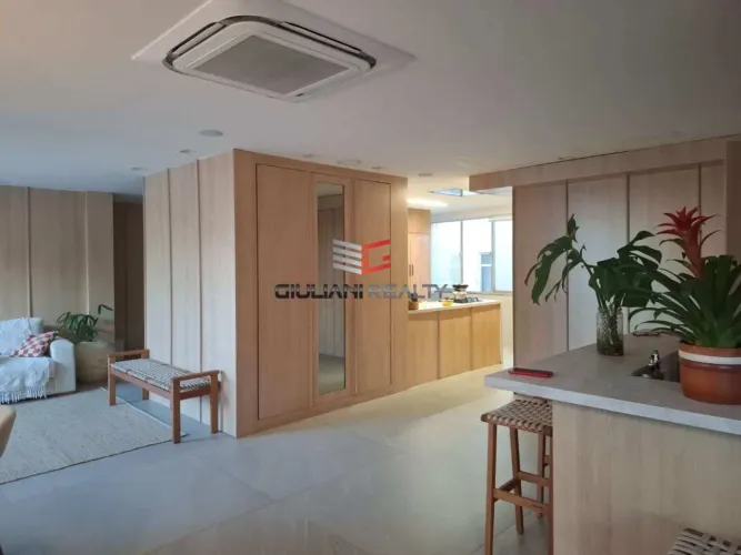 Apartamento à venda em Rio de Janeiro, Copacabana, com 4 quartos, 205m²