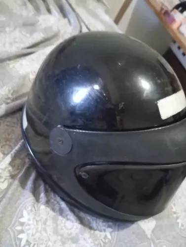 Vendo, capacete samarino 100,00