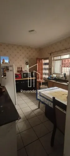 Casa Comercial à Venda em São Paulo-SP, Cidade São Mateus: 4 Quartos, 1 Banheiro, 2 Vagas,