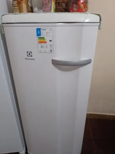 Vendo freezer Electrolux