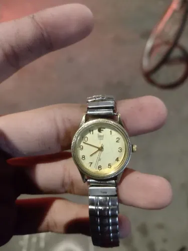 ? Relógio Clássico - Estilo Antigo / Vintage