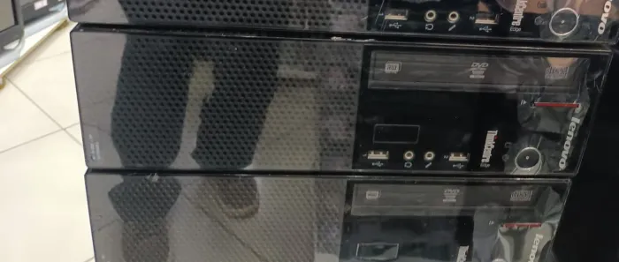 Computador Lenovo ThinkCentre core i3