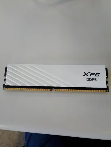 Memória RAM DDR5 16gb 5600Mhz XPG