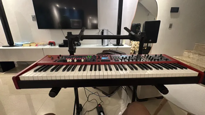 Nord stage 4 73 HA + bag luxo