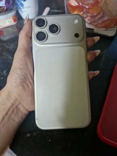 iPhone 17 pro max