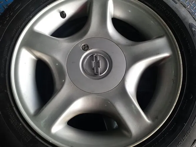 Roda aro 15 Chevrolet Originais Estrela Prata Zafira 5X110 