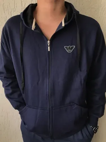 Agasalho e blusa de frio moletom 