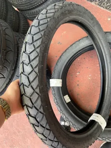 Pneu dianteiro aro 90/90/21