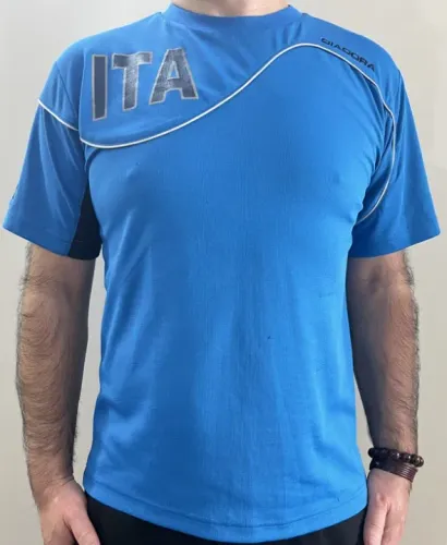 Camiseta Diadora Importada