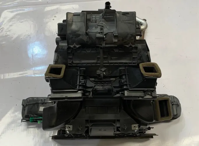 Caixa Duto De Ar Renault Fluence