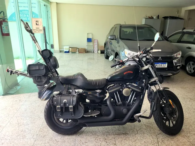 Harley Davidson XL 883 R mod. 2008 / Super Nova / Toda Equipada