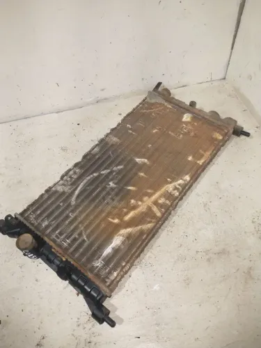 Radiador GM/Corsa 98