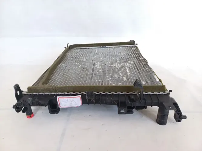 Radiador Nissan Versa 2016 2017 2018 2019