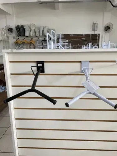 Expositor de painel para capacete - Branco 