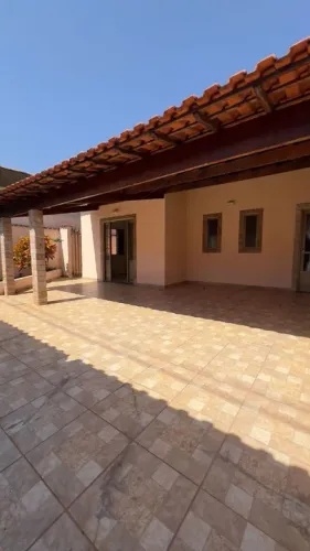 Ótima casa no Damasco