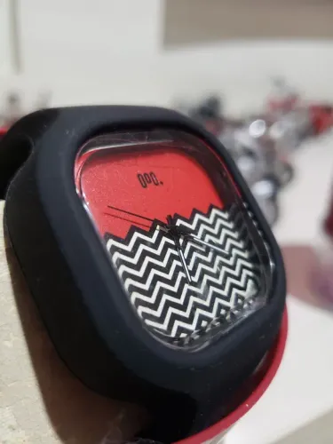 RELÓGIO MOOV SPORT/R$ 95,00/0 KM/N.F./À PROVA D'ÁGUA/SIMPLES/RESISTENTE/EMBALAGEM FÁBRICA.