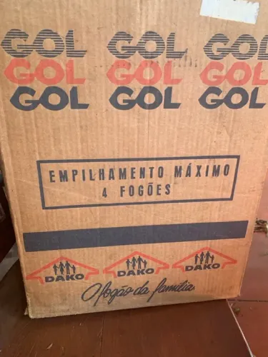Mini fogão com forno novo
