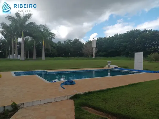 Vendo Chacara em Boituva Boituville com 20.500mts² três dormitórios sendo duas suítes