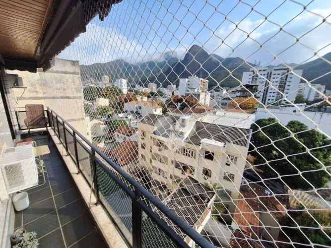 Grajaú, varandão, 3qts com suíte, dep completas, 3 vagas, $600.000,00 - Grajaú- RJ