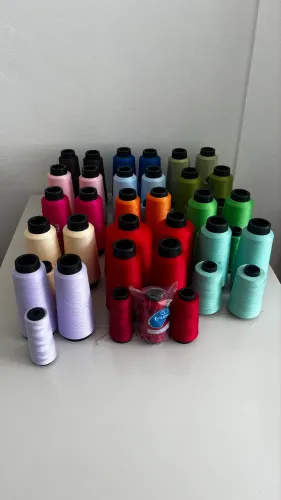 Linha 120 e fio 180 para costura