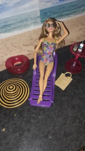 Barbie Style Resort Barbie  Doll.