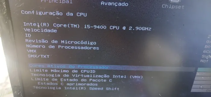 Placa mãe e processador Intel Core i5-9400