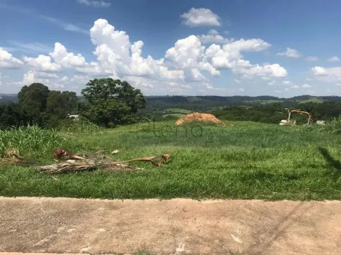 "Oportunidade Imperdível: "Condomínio San Conrado Terreno de 1.710m² com Vista e Privacid