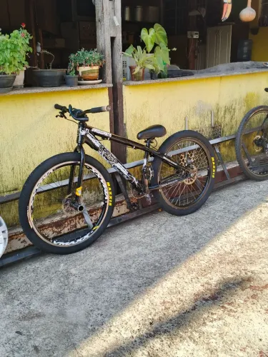 Bicicleta perifa Aro 26- Perfeita para Manobras!