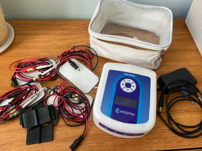 Aparelho de correntes/ eletroestimulacao Estética e fisioterapia