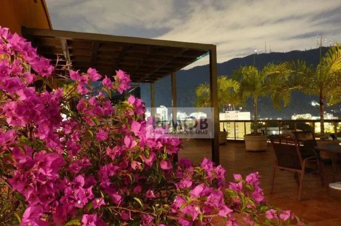 ALUGO APTO NO LEBLON COM INFRA