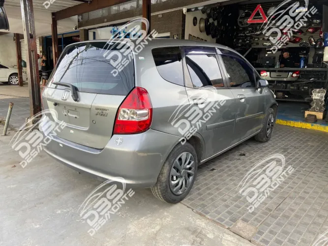 SUCATA HONDA FIT LX 1.4 2006 AUTOMÁTICO (RETIRADA DE PEÇAS)