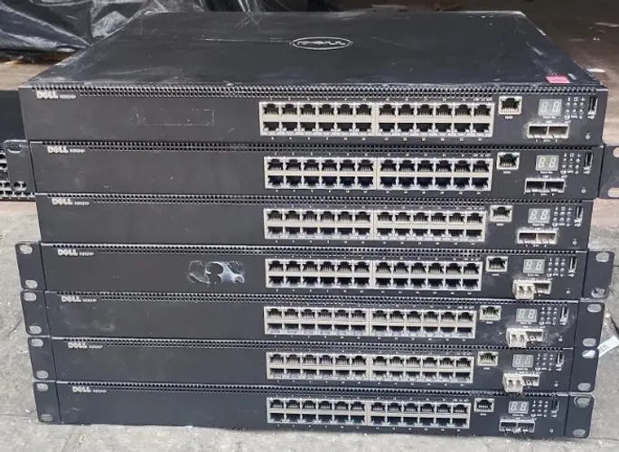 Switch Dell N2024P Poe+ 24 Portas 10/100/1000 + 2Sfp