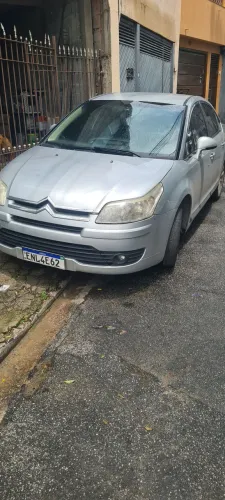 Faço corrida particular 6 reais por Km
