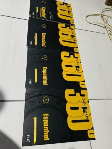 Coleção completa de Eapanhol: palavras compartidas. Romanos, Jacira e Zaqueu. 2015