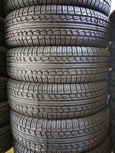 Pneus remold TekysTyre 185/65/15 