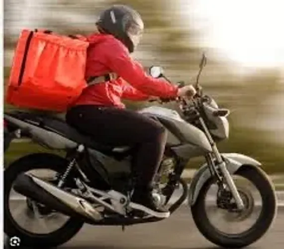 Motoboy FIXO ou SEXTA a DOMINGO entrega pizza das 18:00 às 00:00