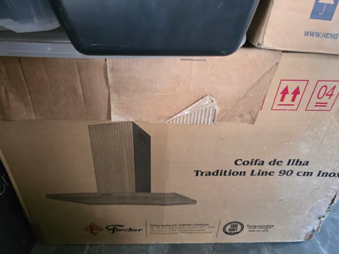 Coifa de ilha tradicional line 90cm inox na caixa 