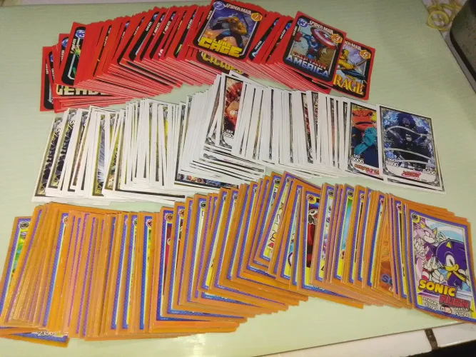 Cards Colecionáveis - Diversos Personagens lote de cards 160 unidades sem repetir 