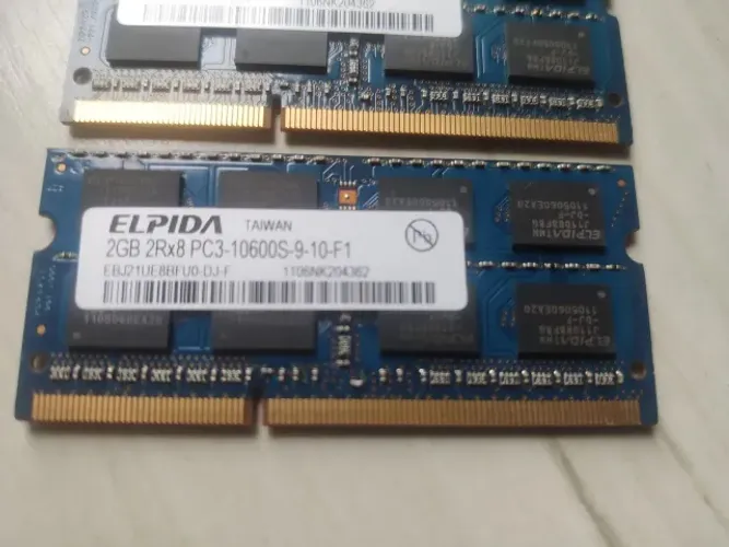 Memória RAM 2GB DDR3 PC3 10600s