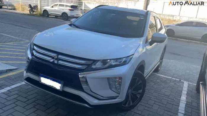 Eclipse Cross HPE AUT 2022 - Apenas 17.000 km - Falar c Alexandre