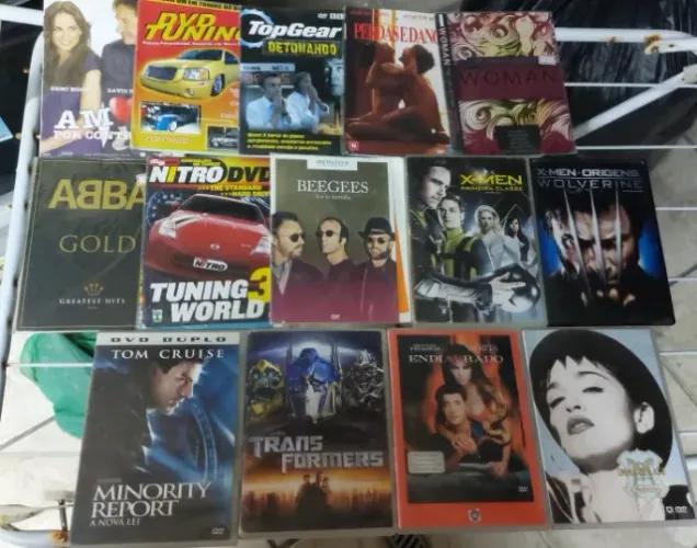 Lote com 14 DVDs Originais de Filmes e Musica