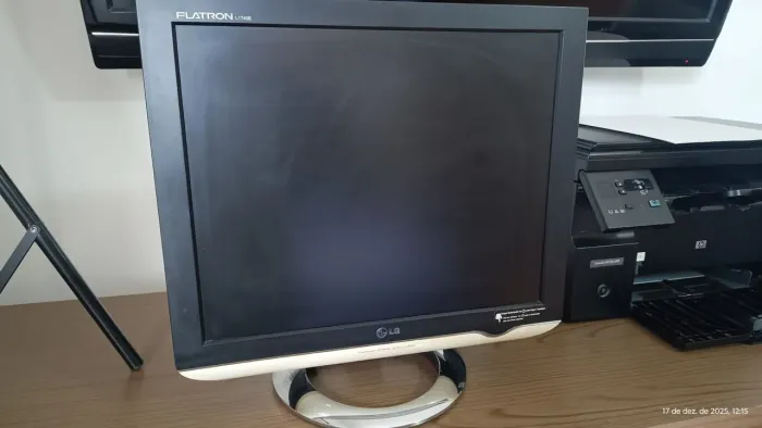 Monitor LG 17" FLATRON - L1740B