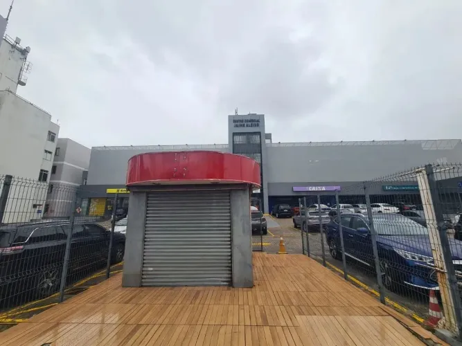 Quiosque 22,94m² no Bairro Barreiros em São José