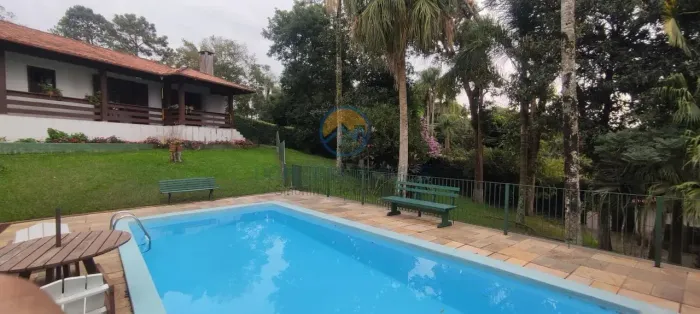Casa em Condomínio para Venda em Itapecerica da Serra, Recanto da Floresta, 6 dormitórios,