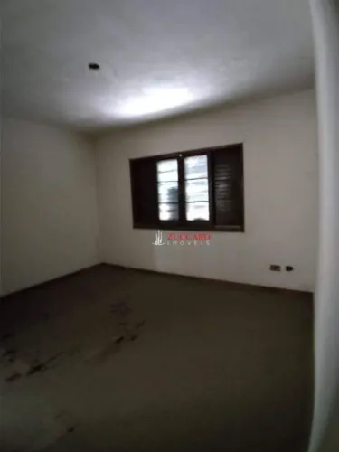 Casa Antiga na avenida Brigadeiro Faria Lima