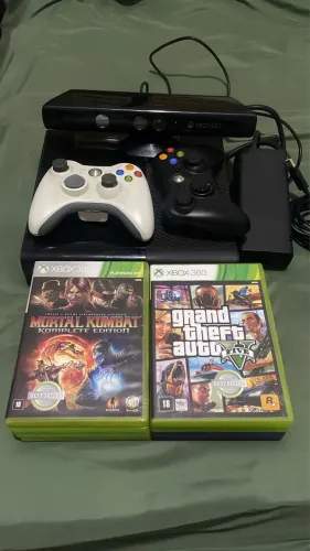 Xbox 360 Original com Sensor Kinect Completão 