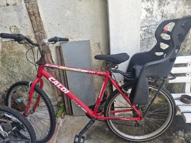 Bicicleta Caloi com marcha