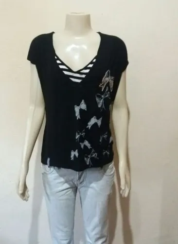 blusinha de malha com paetês / Tam M